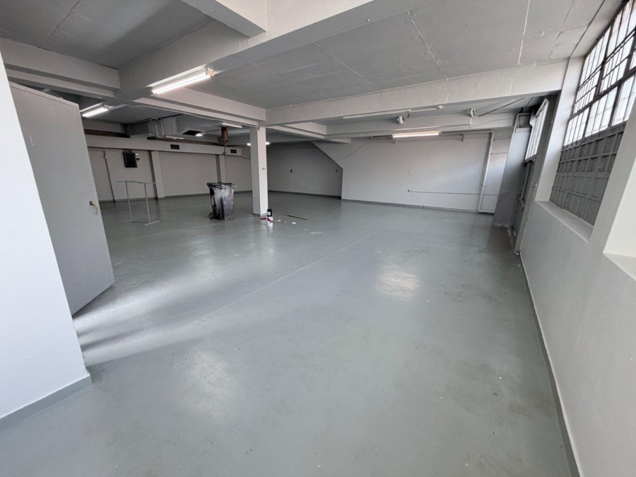 To Let commercial Property for Rent in Maitland Western Cape